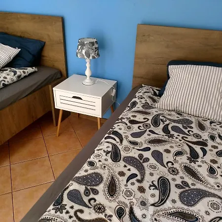 Pod Lipa Motel *